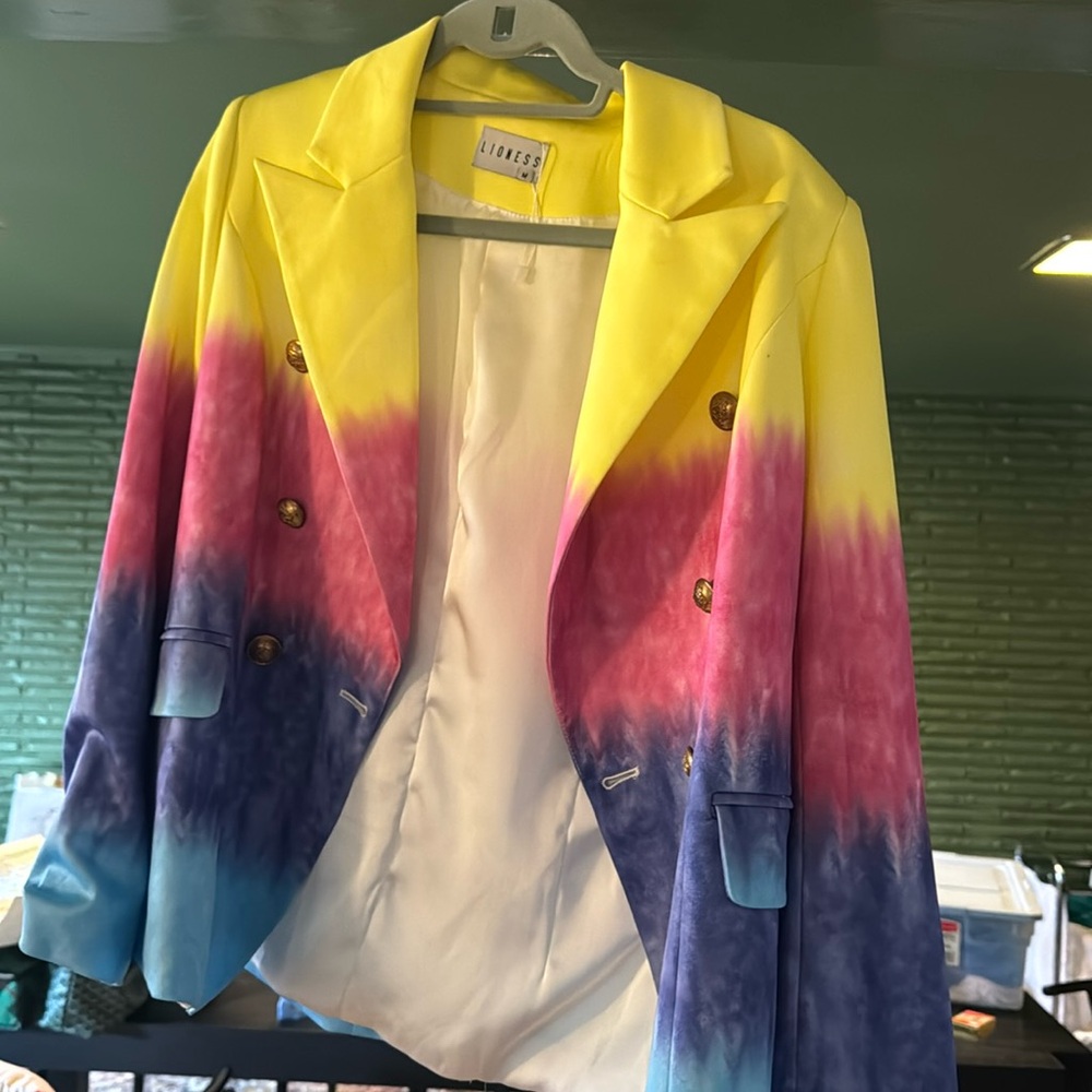 LIONESS TIE DYE BLAZER, WORN ONCE, SIZE MEDIUM